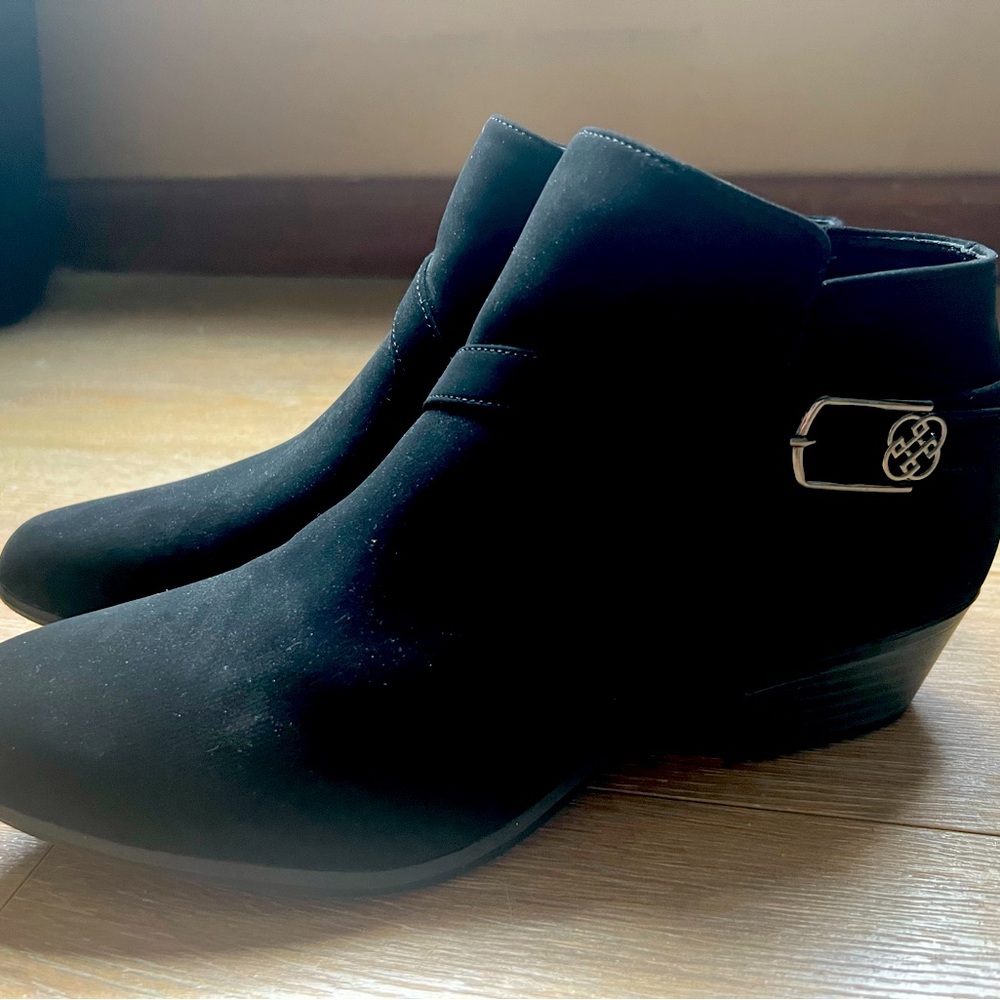 Daisy Fuentes boots